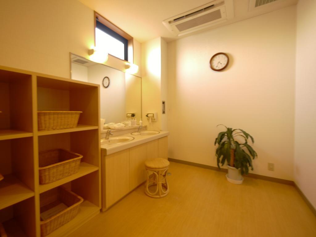 Hotel Route-Inn Yonezawa Ekihigashi Esterno foto